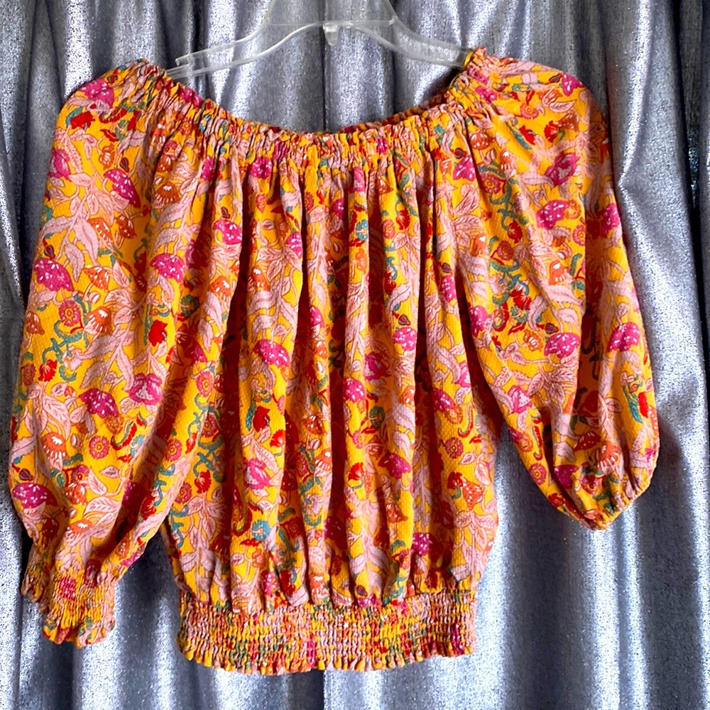 Cupcakes and cashmere floral patterned shirt